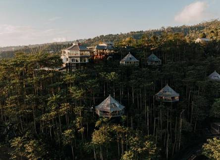 Отель Munduk Heaven Luxury Villas
