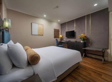 Отель Beryl Charm Hotel and Spa