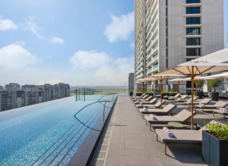 Отель Palace Dubai Creek Harbour