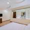 Отель Sky Gem Hotel - Ben Thanh