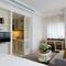 Отель Lanson Place Causeway Bay, Hong Kong