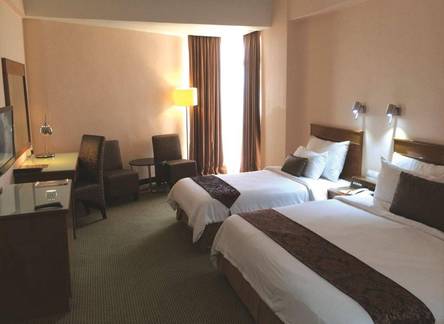 Отель Hotel Grand Continental Kuala Terengganu