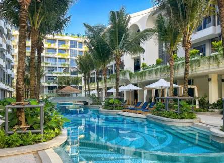 Отель La Green Hotel & Residence