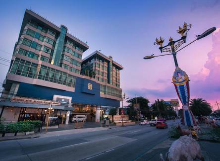 Отель Siam Mandarina Hotel