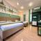 Отель Manresa Resort