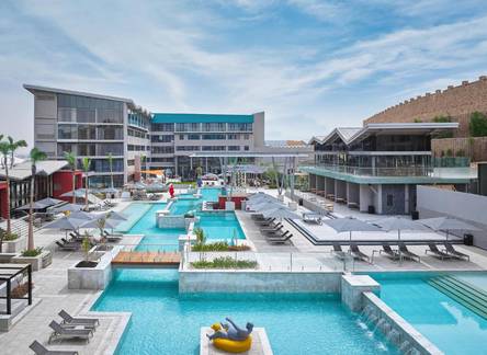 Отель Hyatt Centric Cairo West