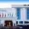 Отель Capital Suites