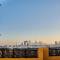 Отель Carlton Dubai Creek