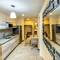 Отель Grand Fifty Suites