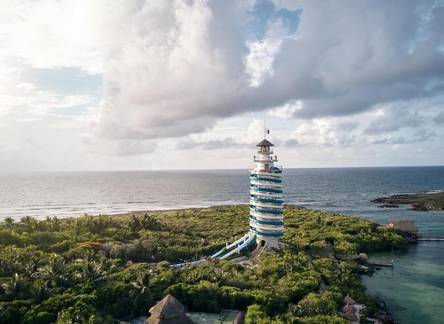 Отель Hotel Xcaret Arte