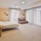 Отель Tenir Eco Hotel