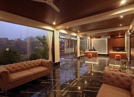 Отель Grand Continent Anjuna A Sarovar Portico Affiliate Hotel