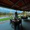 Отель Veda5 Wellness Retreat & Spa