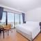 Отель Amanta Hotel & Residence Sathorn