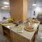 Отель Hotel Black Sea