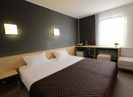 Отель Futuro Hotel Bishkek
