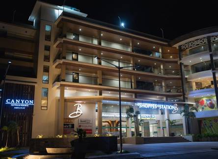 Отель Canyon Hotels & Resorts Boracay