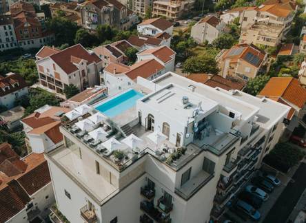 Отель Infinity Hotel & More