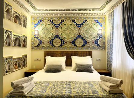 Отель Bobosh Hotel