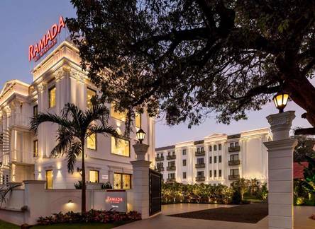 Отель Ramada by Wyndham Goa Vagator