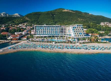 Отель Carine Hotel Kumbor
