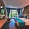 Отель Carine Hotel Kumbor