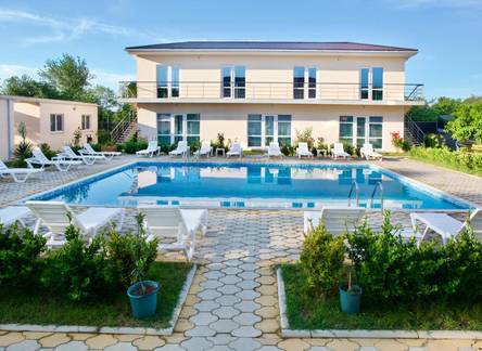 Отель Family Resort Bambora
