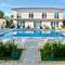 Отель Family Resort Bambora