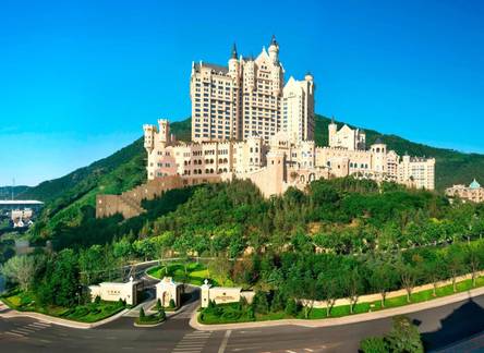 Отель The Castle Hotel, a Luxury Collection Hotel, Dalian