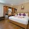 Отель Lavender Riverside Hotel