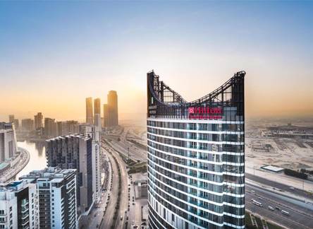 Отель Hilton Garden Inn Dubai Business Bay