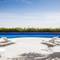 Отель Holiday Inn & Suites Dubai Science Park, an IHG Hotel