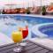 Отель Icon Delux Hotel Apartments Al Barsha