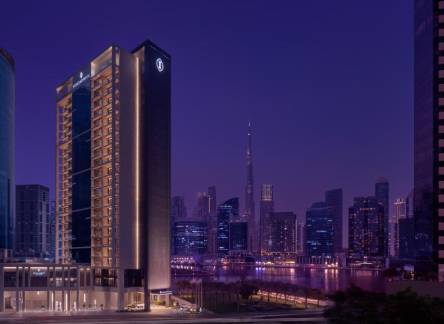 Отель InterContinental Residences Dubai Business Bay, an IHG Hotel
