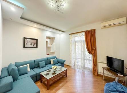 Отель RIS Central Apartments Yerevan