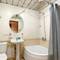 Отель RIS Central Apartments Yerevan