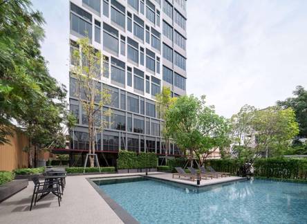 Отель Ramada By Wyndham Bangkok Sukhumvit 87