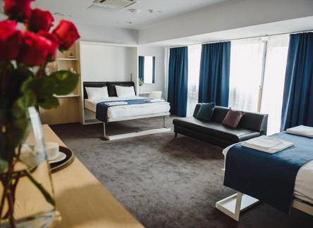 Отель Hotel People Stadium