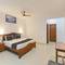 Отель Home & Beyond By Motelux Hotels