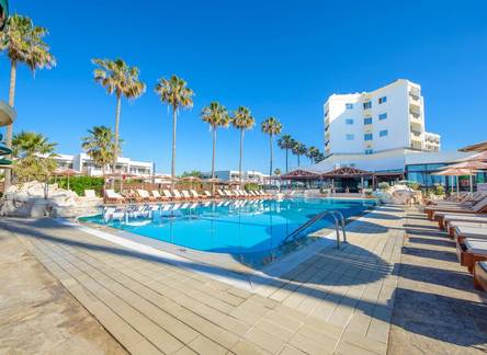 Отель Pavlo Napa Beach