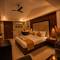 Отель HUE GUH The Porto Candolim