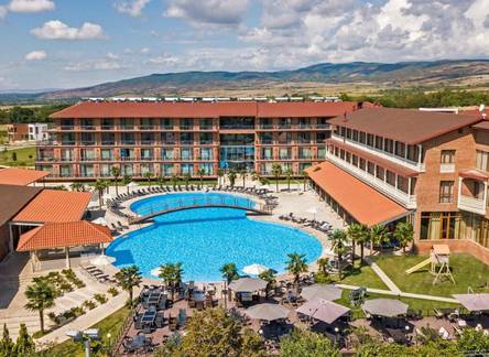 Отель Ambassadori Kachreti Golf Resort