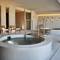 Отель Atzavara Hotel & Spa