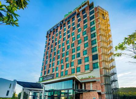 Отель ibis Styles Kota Kinabalu Inanam