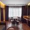 Отель Hotel Royal Signature
