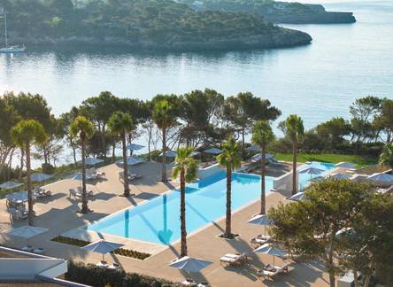 Отель Ikos Porto Petro