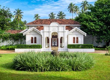 Отель Uga Riva Negombo