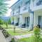 Отель Royal Regantris Villa Karang
