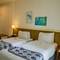 Отель Royal Regantris Villa Karang