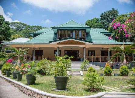 Отель Pension Michel - Villa Roche Bois